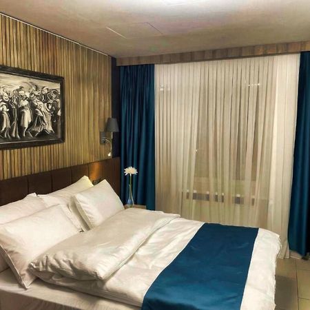 Nani City Hotel Zurich Extérieur photo