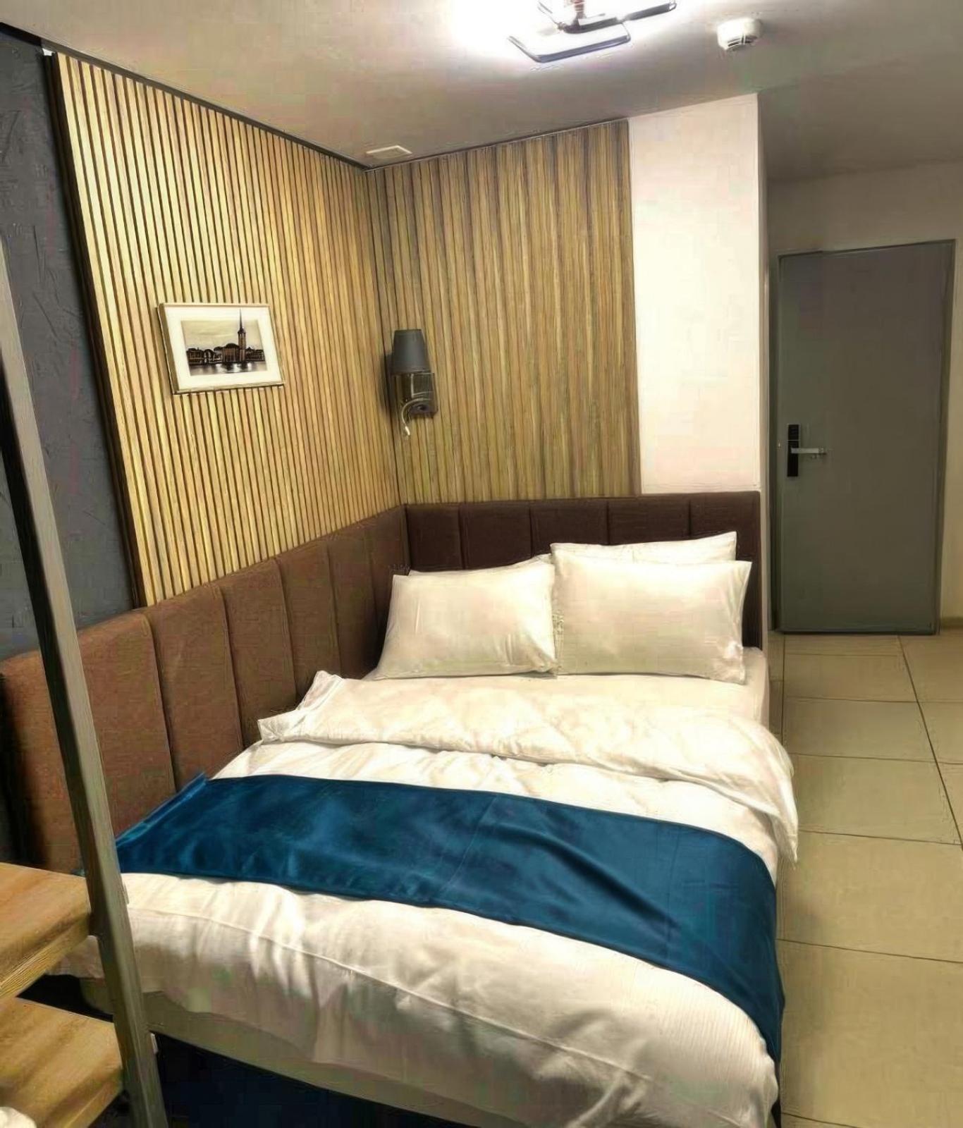 Nani City Hotel Zurich Extérieur photo