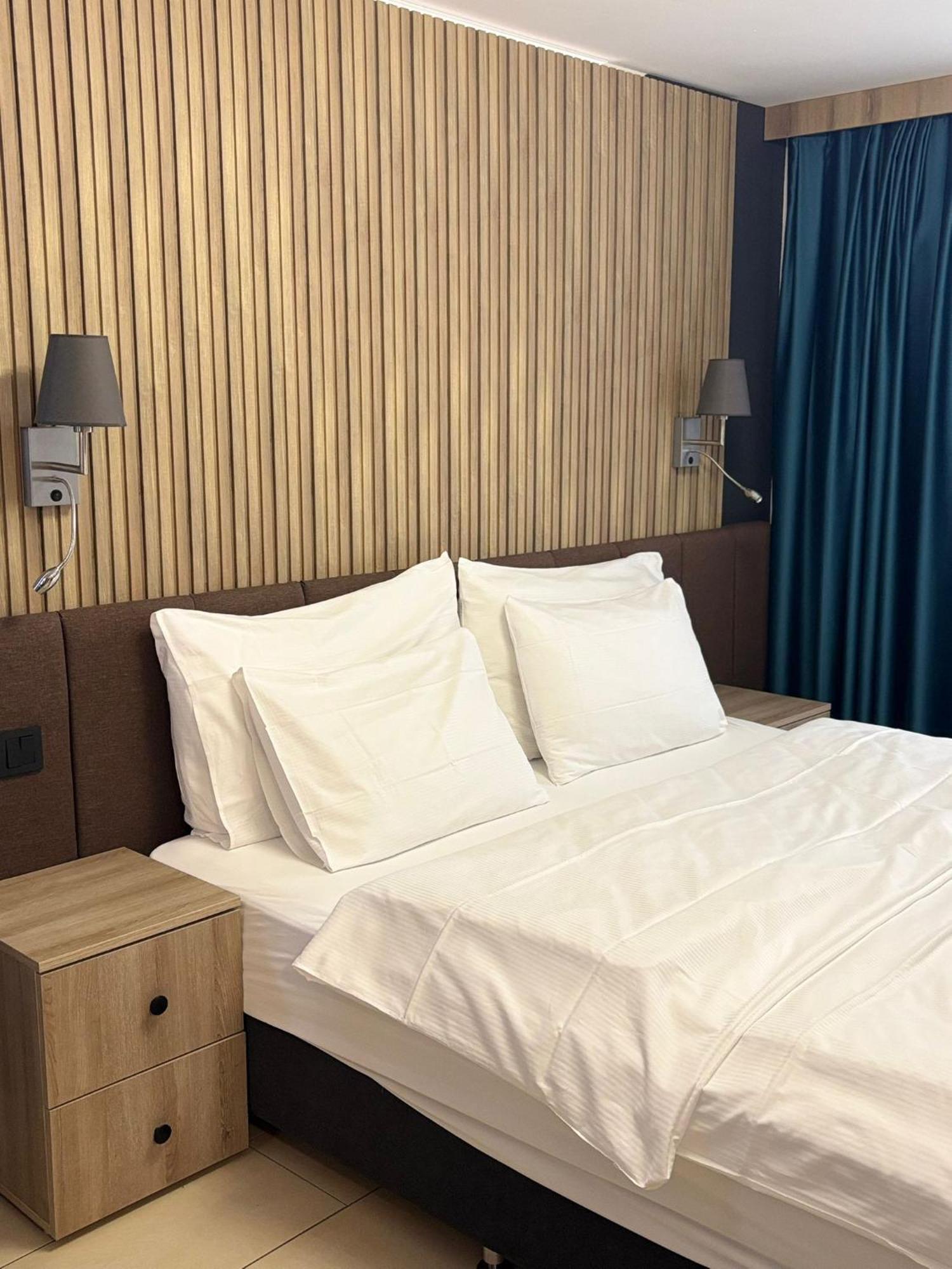 Nani City Hotel Zurich Extérieur photo